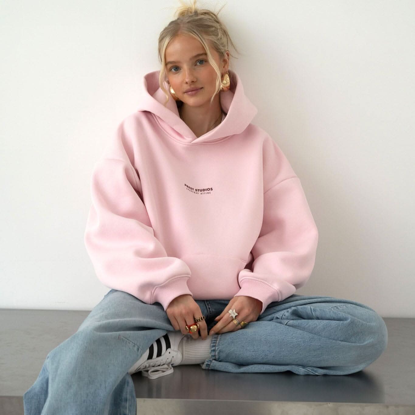 Minimalist Oversize Hoodie - Pink
