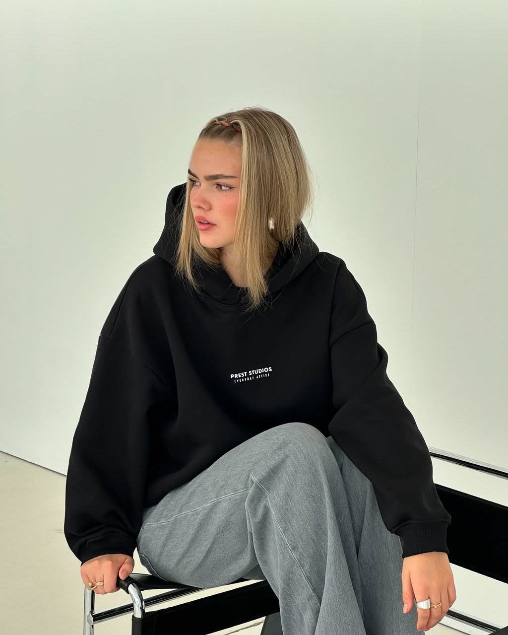 Minimalist Oversize Hoodie - Black