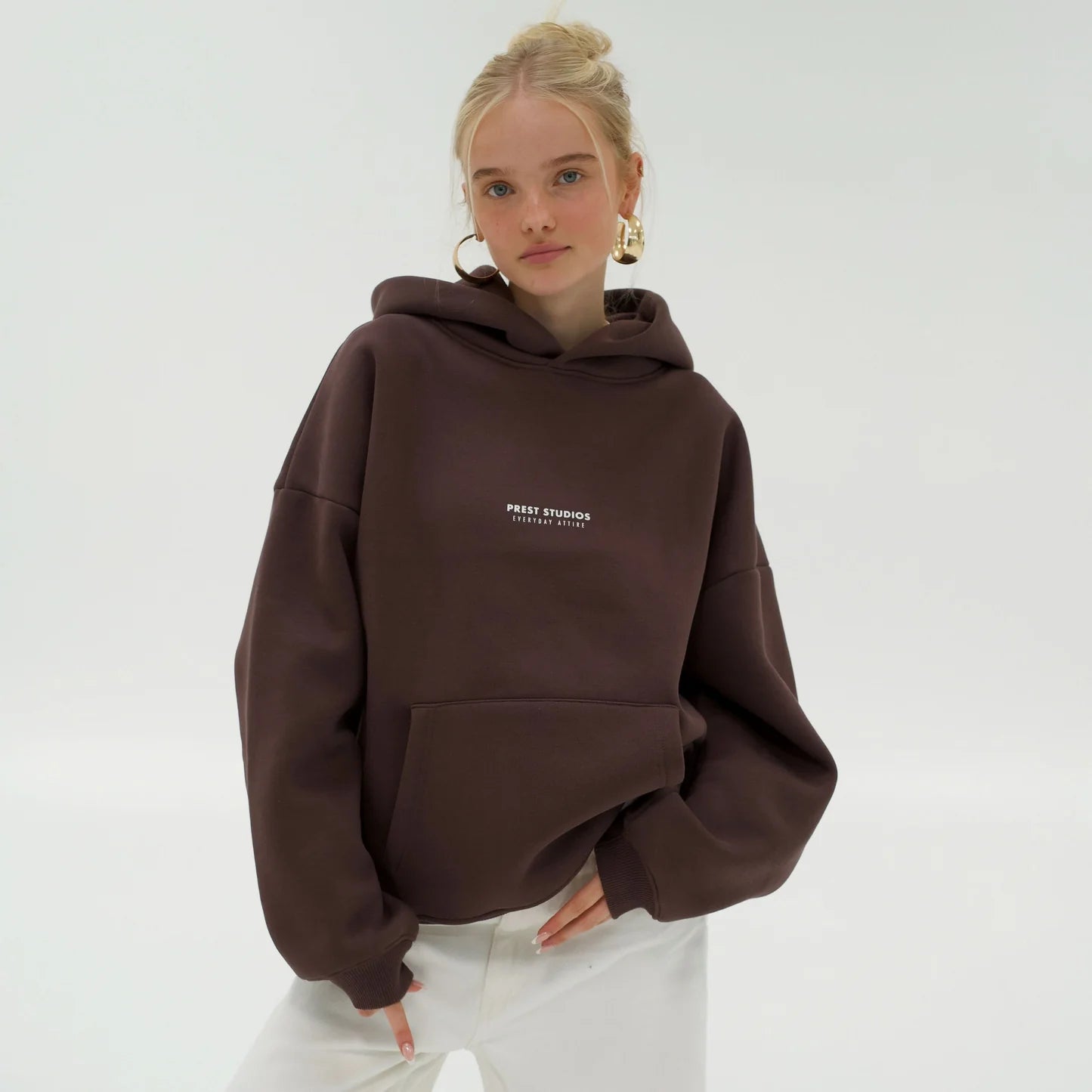 Minimalist Oversize Hoodie - Brown